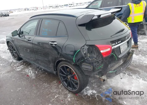 2015 Mercedes-Benz Gla 45 Amg 4Matic z USA, uszkodzony, nr VIN WDDTG5CB7FJ093398